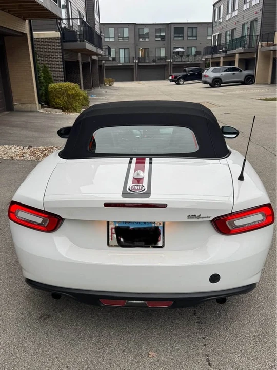 2020 Fiat 124 Spider - Image 5 of 18