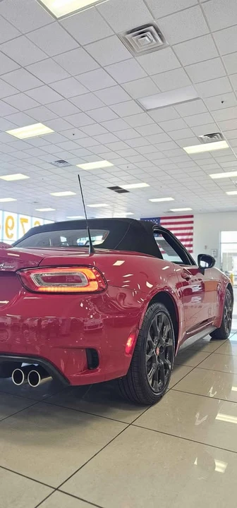 2020 Fiat 124 Spider - Image 19 of 19