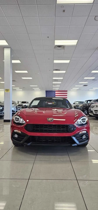 2020 Fiat 124 Spider - Image 2 of 19