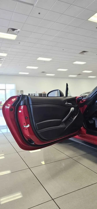 2020 Fiat 124 Spider - Image 9 of 19
