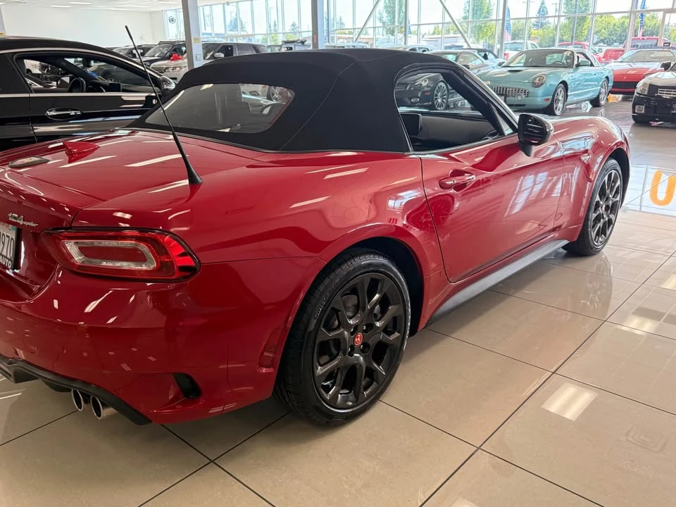 2020 Fiat 124 Spider - Image 5 of 16