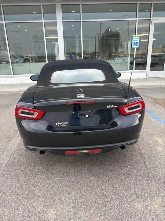 2020 Fiat 124 Spider - Image 4 of 13