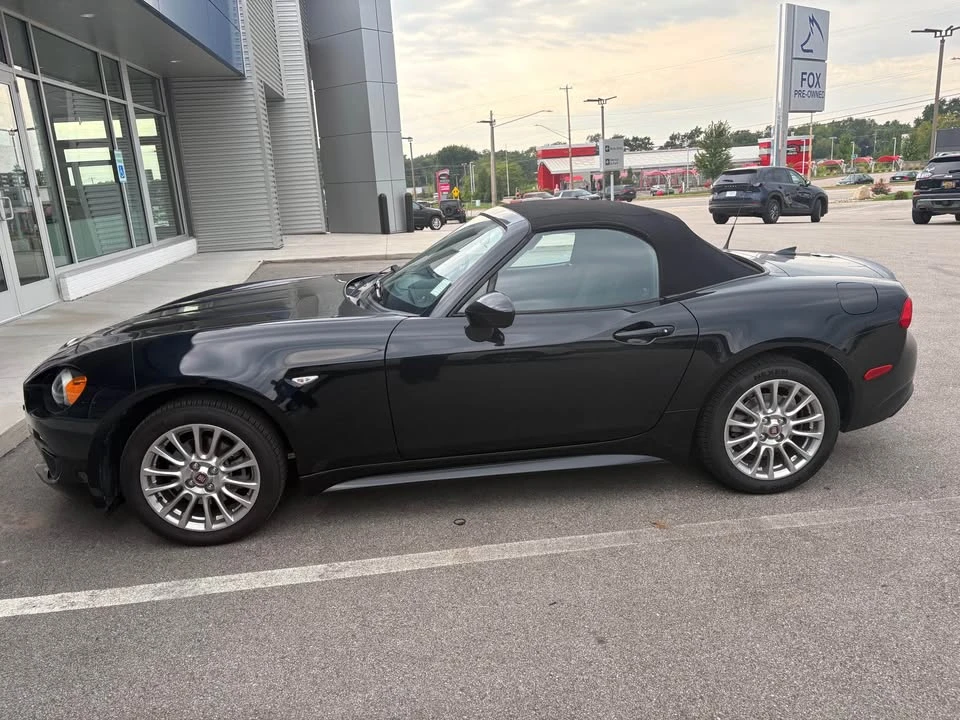 2020 Fiat 124 Spider - Image 5 of 13