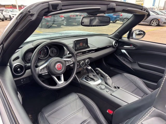 2020 Fiat 124 Spider - Image 14 of 19