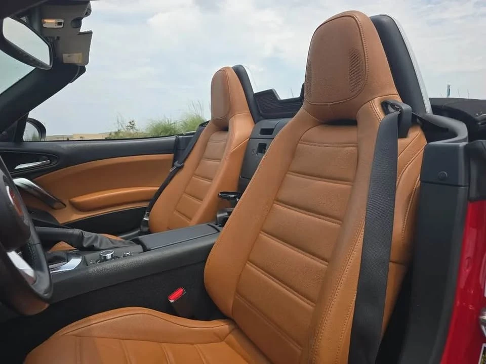 2020 Fiat 124 Spider - Image 13 of 13
