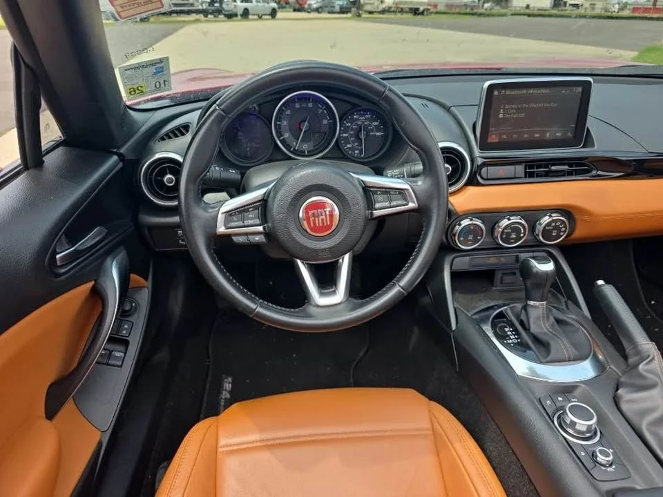 2020 Fiat 124 Spider - Image 8 of 13
