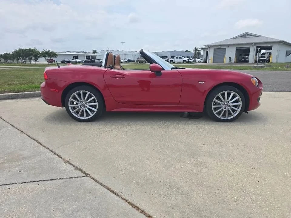 2020 Fiat 124 Spider - Image 3 of 13