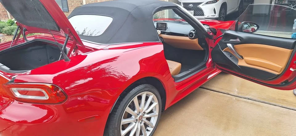 2020 Fiat 124 Spider - Image 8 of 14