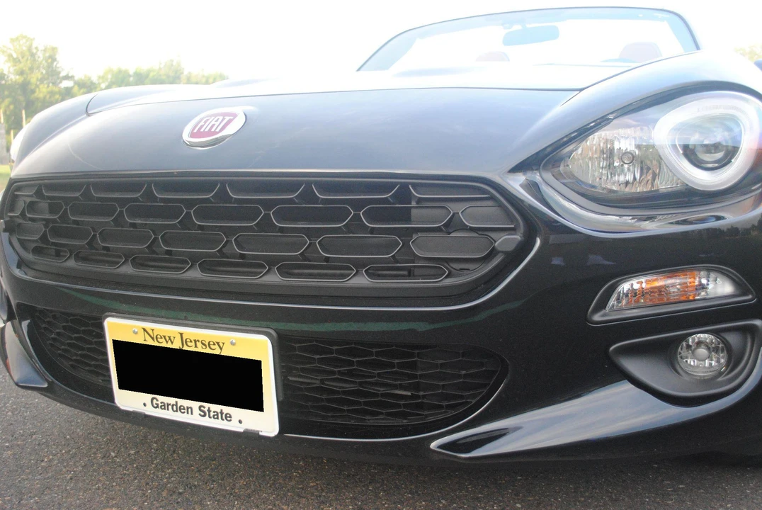 2020 Fiat 124 Spider - Image 19 of 21