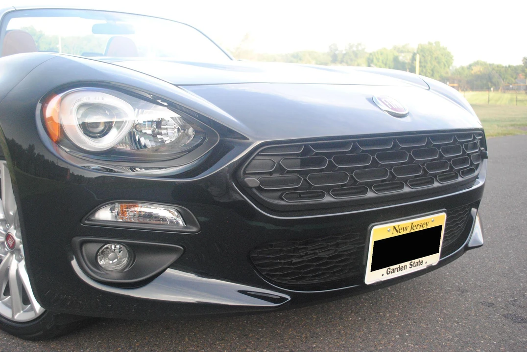 2020 Fiat 124 Spider - Image 16 of 21