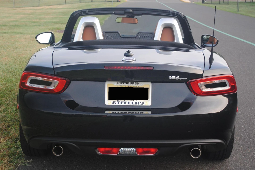 2020 Fiat 124 Spider - Image 5 of 21