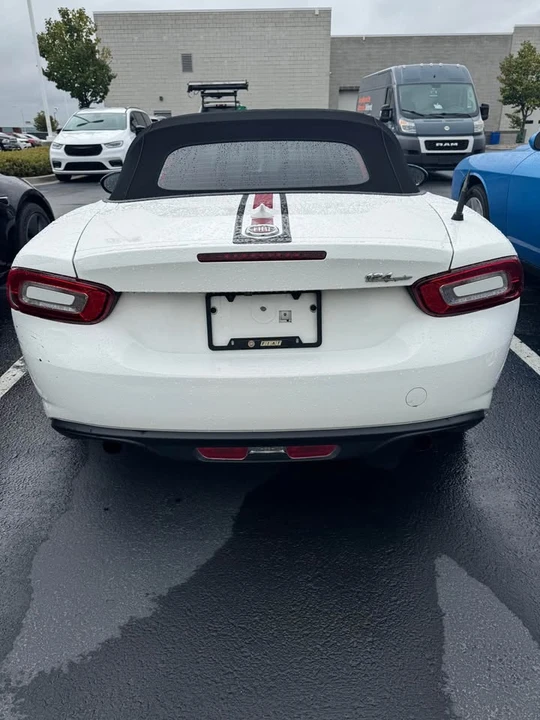 2020 Fiat 124 Spider - Image 7 of 18