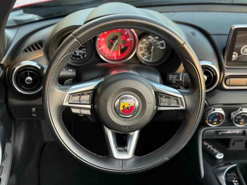 2020 Fiat 124 Spider - Image 12 of 18