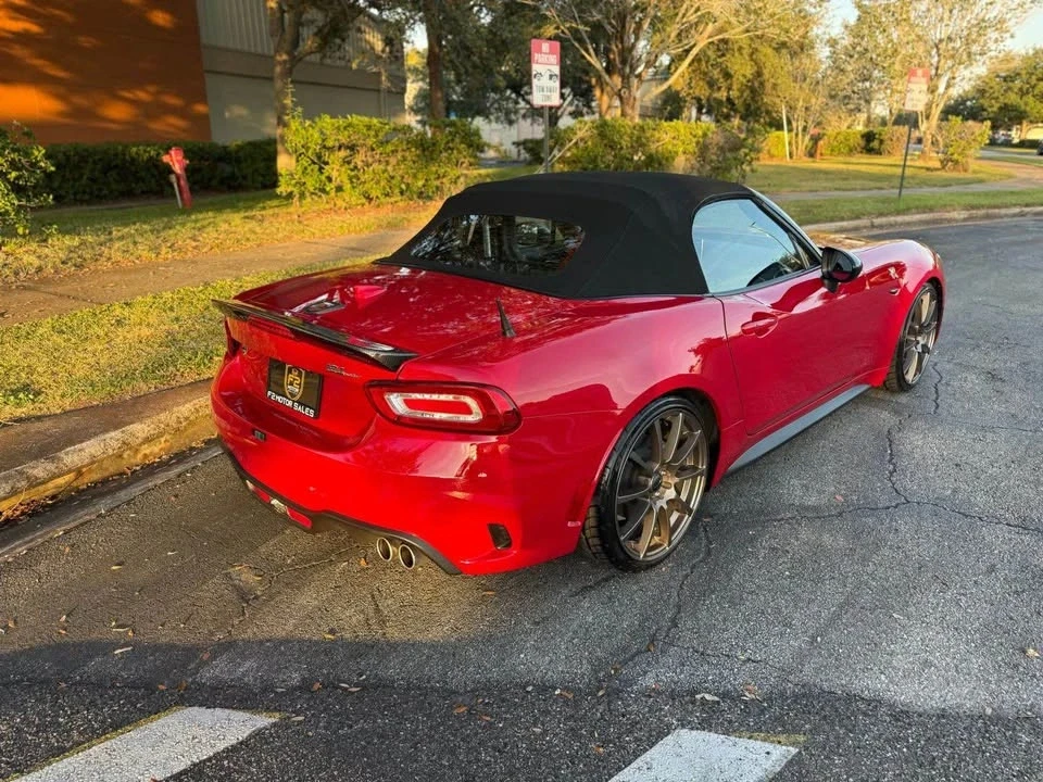 2020 Fiat 124 Spider - Image 8 of 18