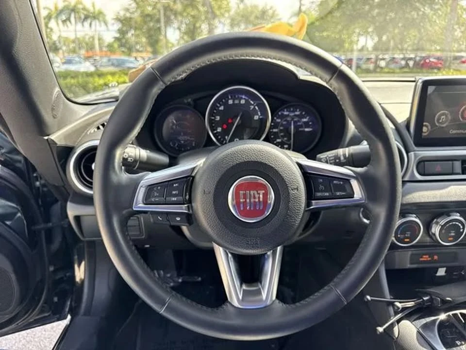 2020 Fiat 124 Spider - Image 13 of 20