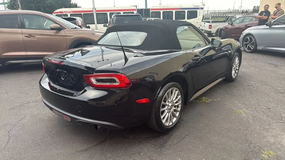 2020 Fiat 124 Spider - Image 6 of 11