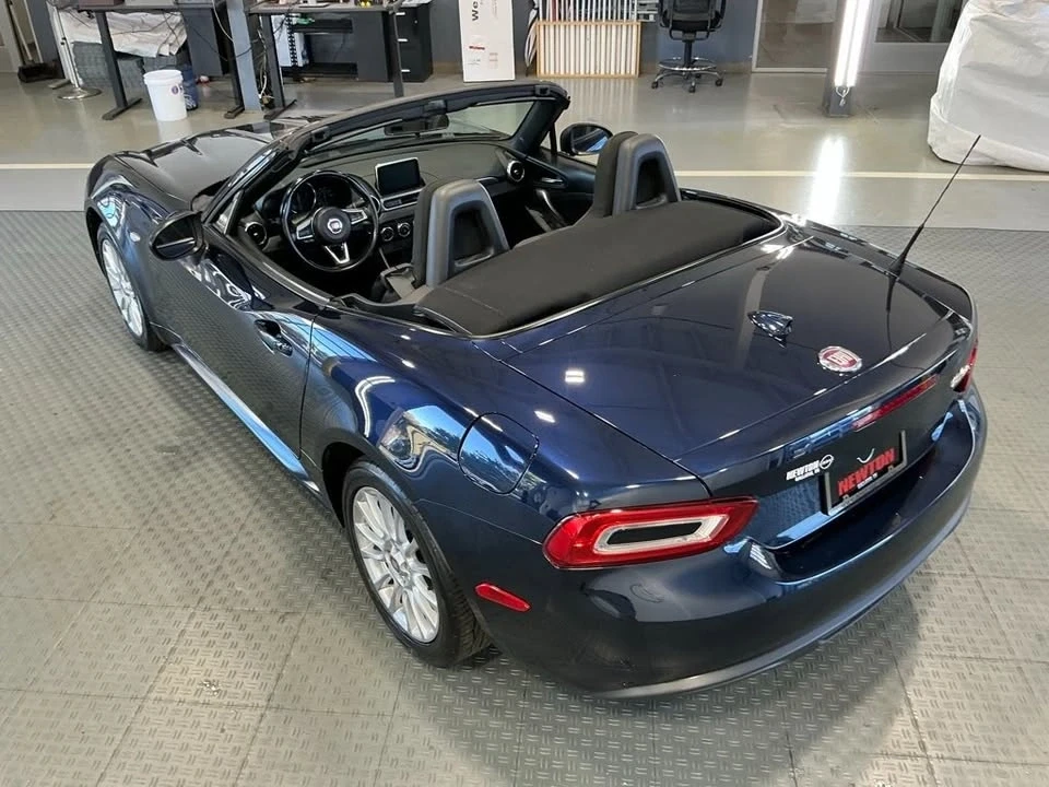 2020 Fiat 124 Spider - Image 10 of 16