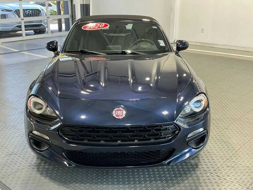 2020 Fiat 124 Spider - Image 2 of 10