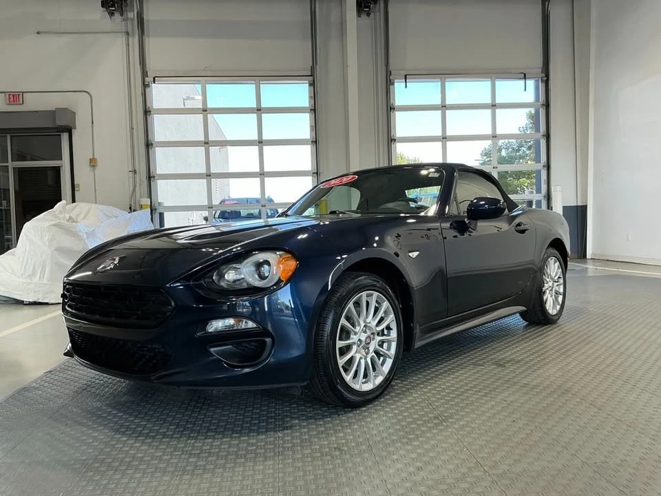 2020 Fiat 124 Spider - Image 3 of 10