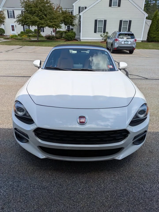 2020 Fiat 124 Spider - Image 3 of 5