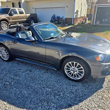 2020 Fiat 124 Spider Classica
