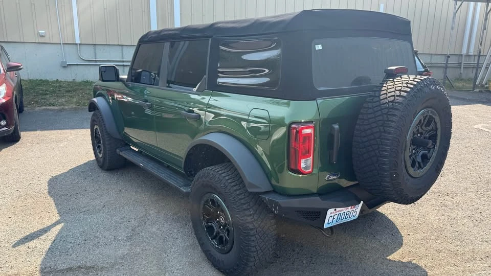 2020 Ford Bronco - Image 4 of 10