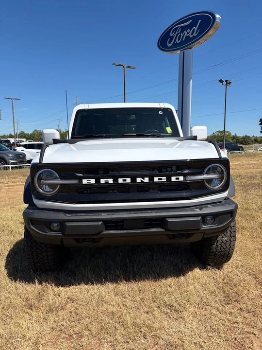 2020 Ford Bronco - Image 2 of 4