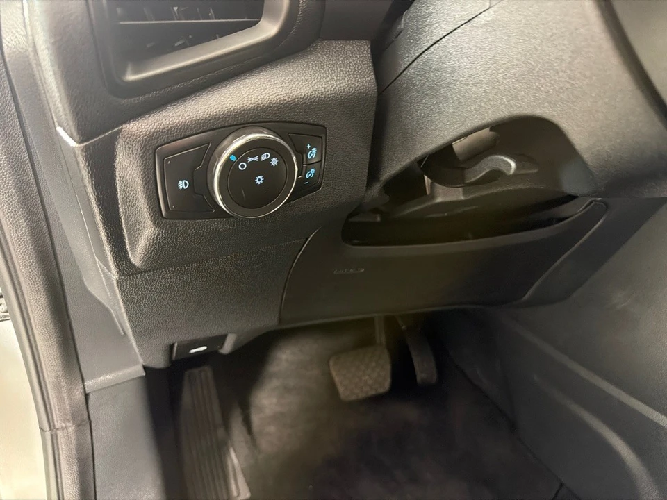 2020 Ford EcoSport - Image 14 of 26