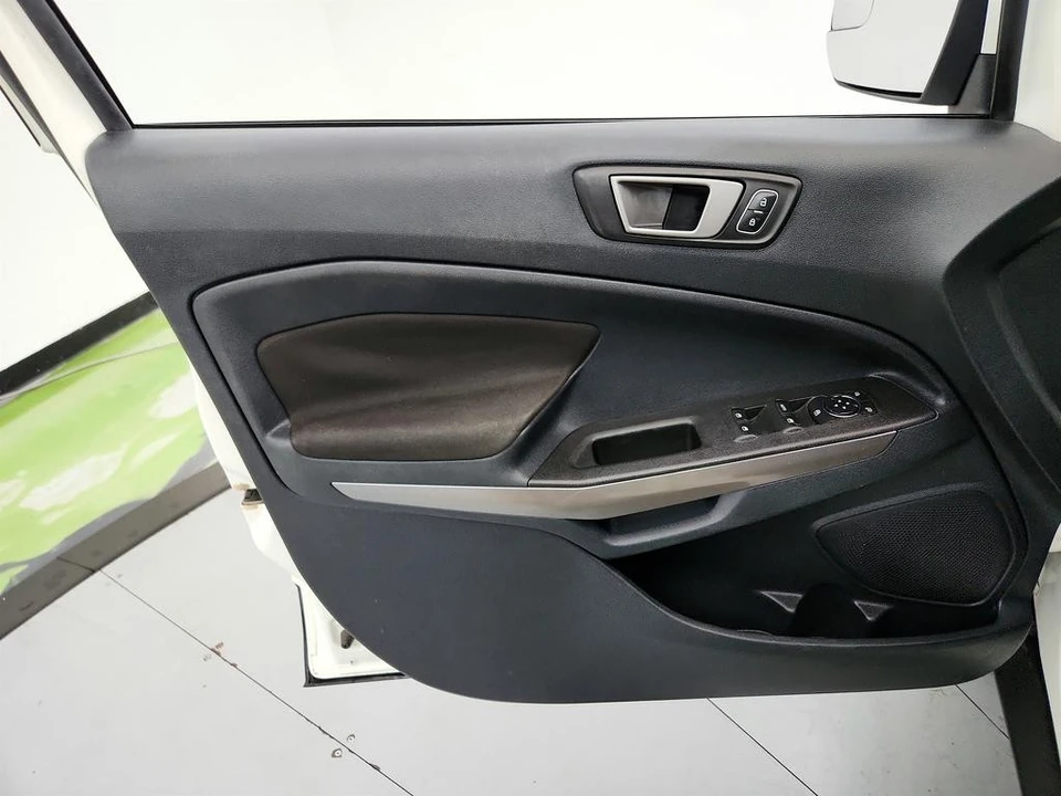 2020 Ford EcoSport - Image 22 of 31