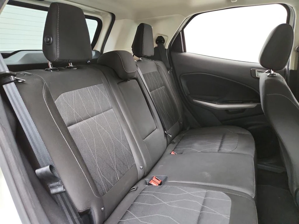 2020 Ford EcoSport - Image 27 of 31