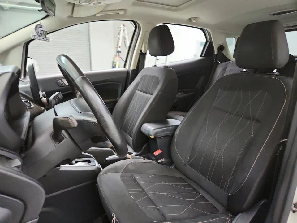 2020 Ford EcoSport - Image 14 of 31