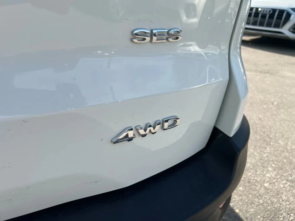 2020 Ford EcoSport - Image 9 of 24