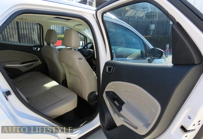 2020 Ford EcoSport - Image 14 of 21