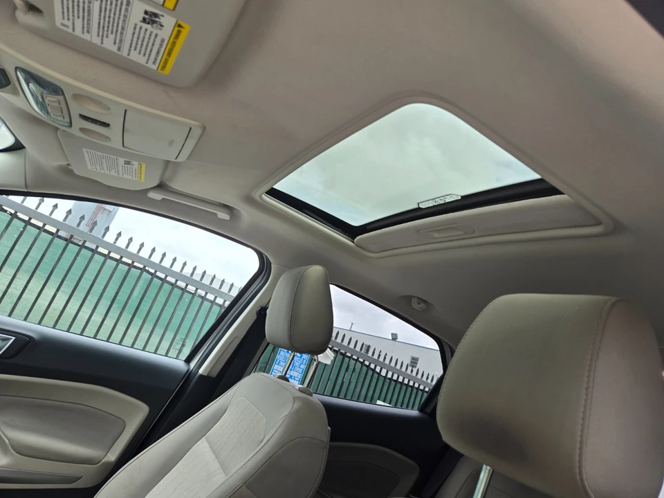 2020 Ford EcoSport - Image 16 of 26