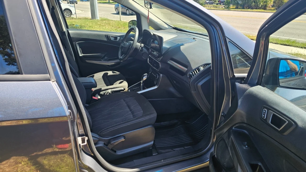 2020 Ford EcoSport - Image 9 of 12