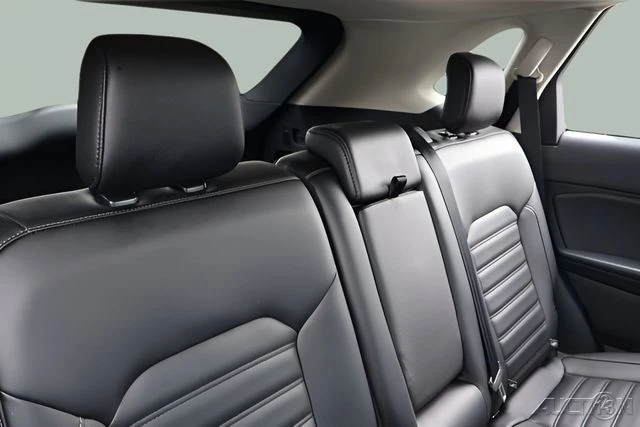 2020 Ford Edge - Image 16 of 21