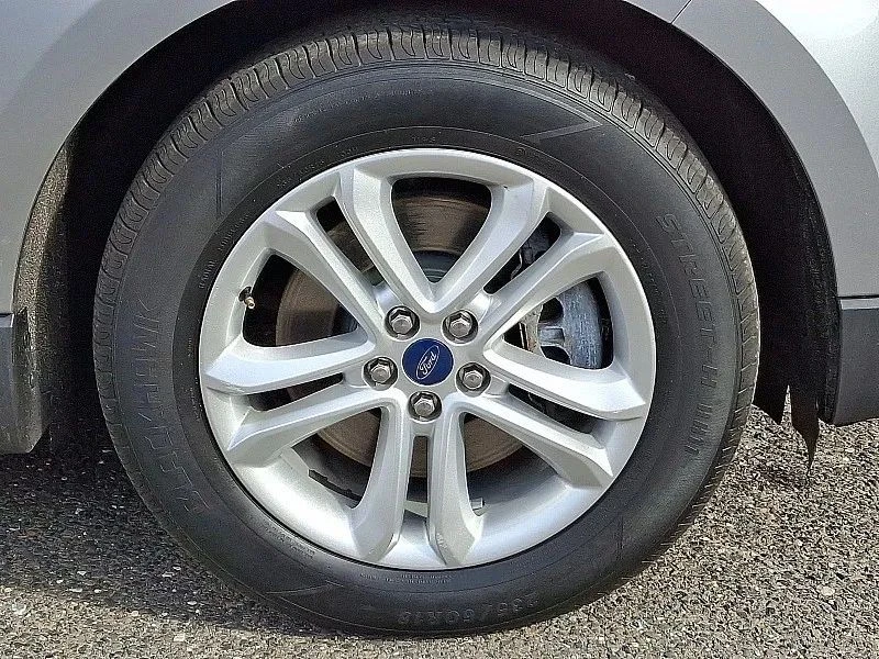 2020 Ford Edge - Image 9 of 12