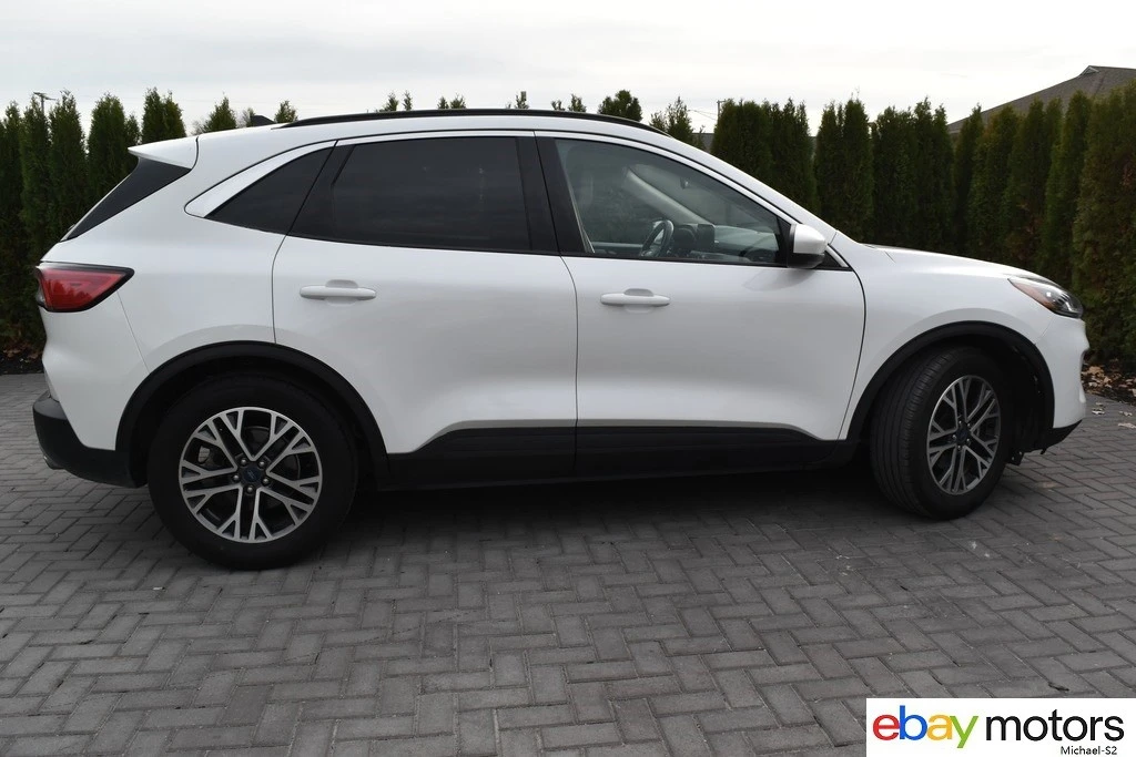 2020 Ford Escape - Image 4 of 24