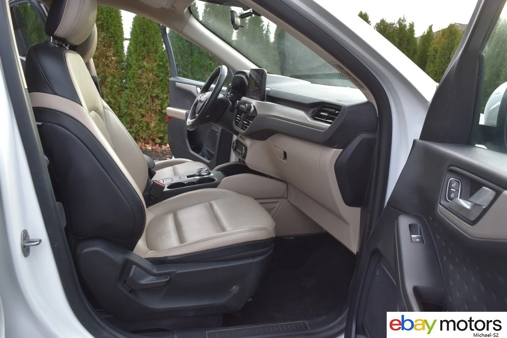 2020 Ford Escape - Image 17 of 24