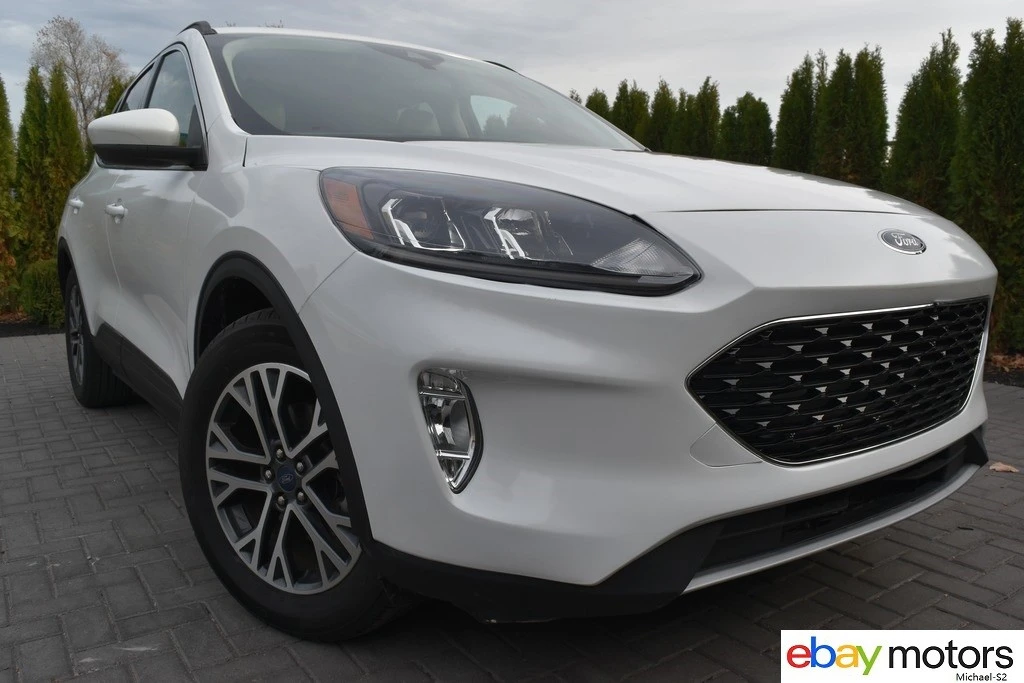 2020 Ford Escape - Image 2 of 24