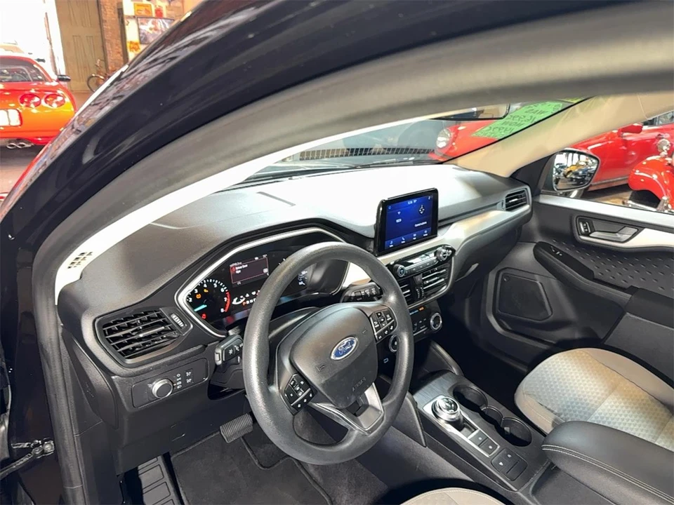 2020 Ford Escape - Image 13 of 31