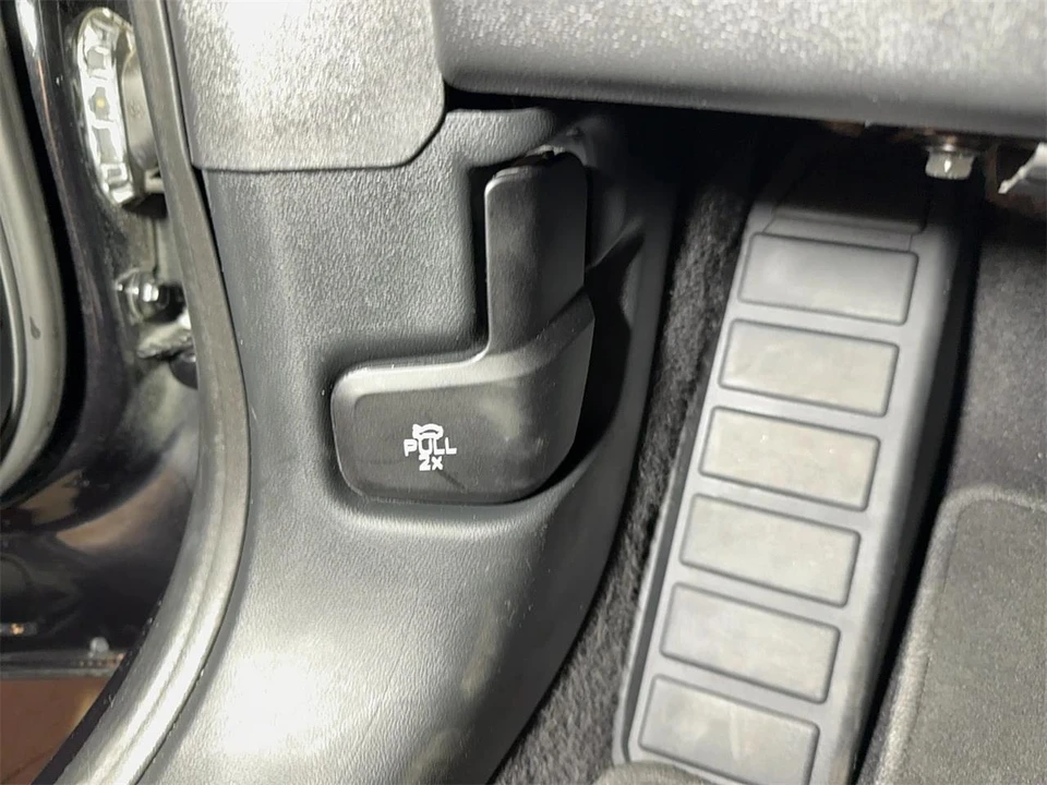 2020 Ford Escape - Image 20 of 31