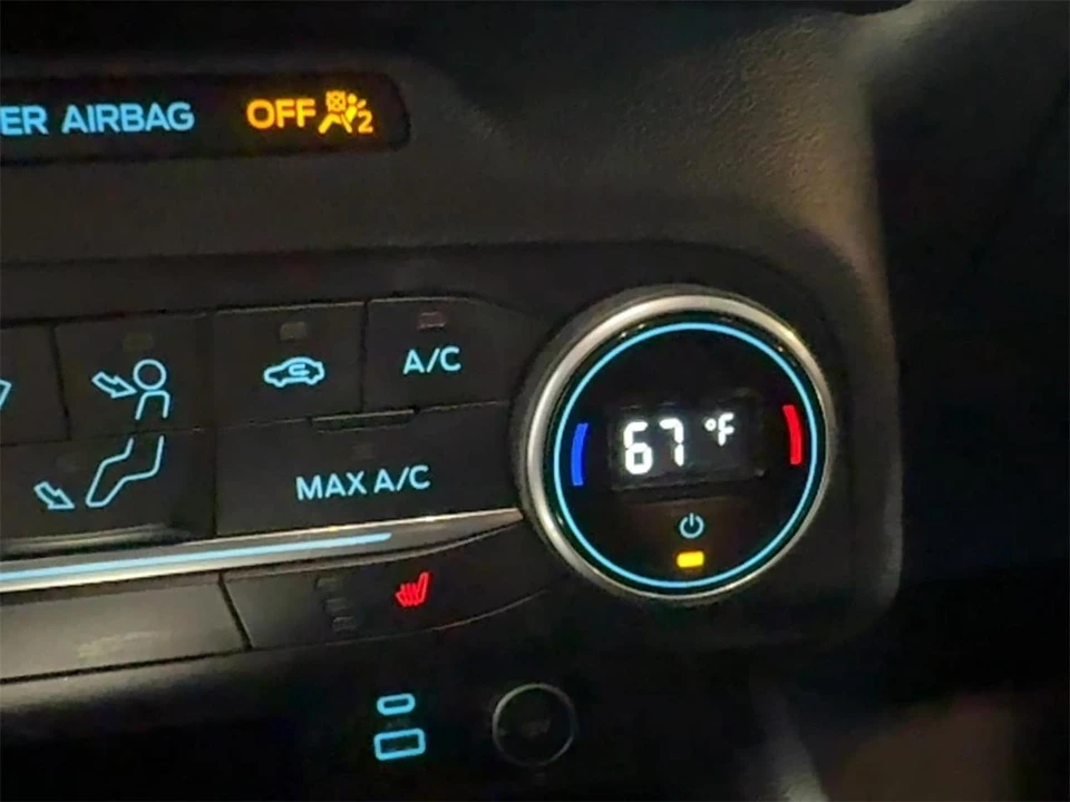2020 Ford Escape - Image 25 of 31