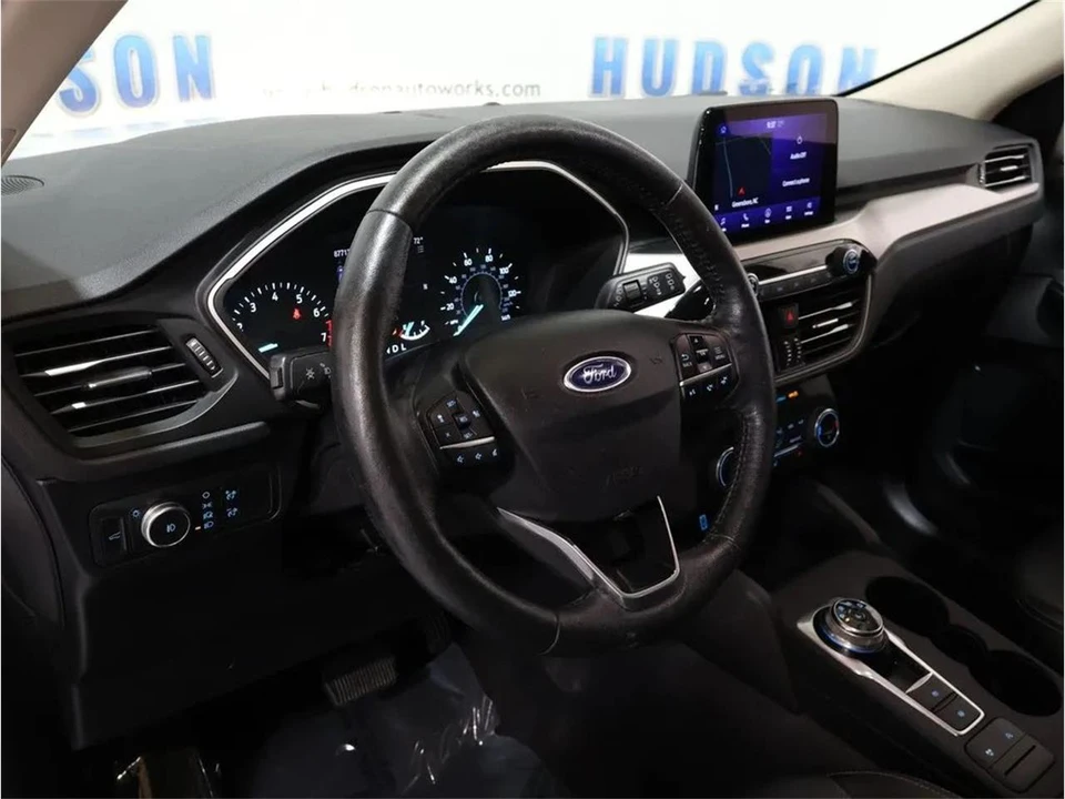 2020 Ford Escape - Image 15 of 31