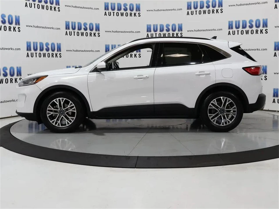 2020 Ford Escape - Image 3 of 31