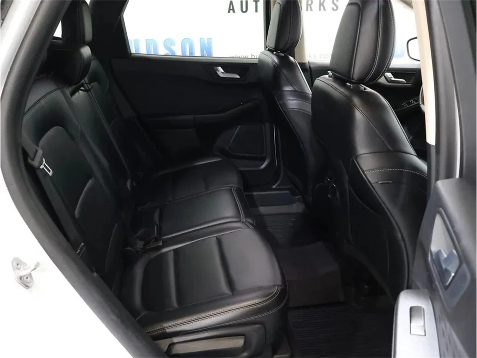 2020 Ford Escape - Image 28 of 31