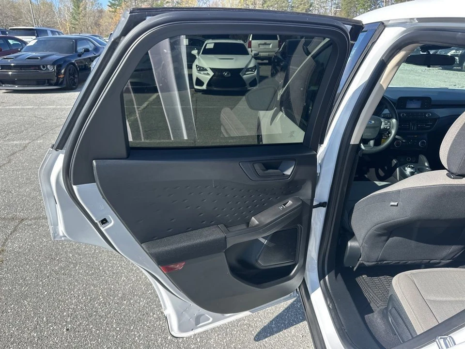 2020 Ford Escape - Image 24 of 31