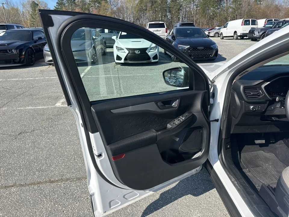 2020 Ford Escape - Image 22 of 31
