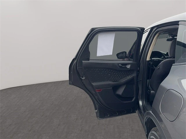 2020 Ford Escape - Image 13 of 21