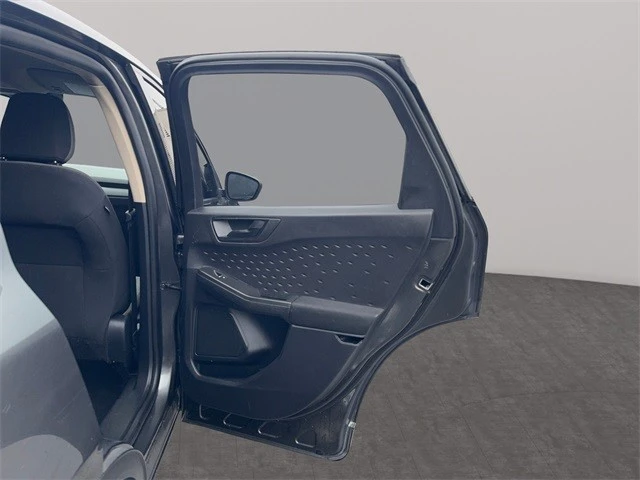 2020 Ford Escape - Image 18 of 21